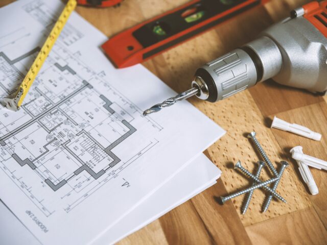 Renovation vs. New Build: Choosing the Right Home for You