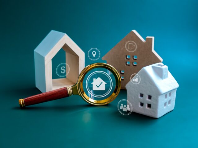 Understanding Real Estate Market Cycles: Timing Your Purchase or Sale